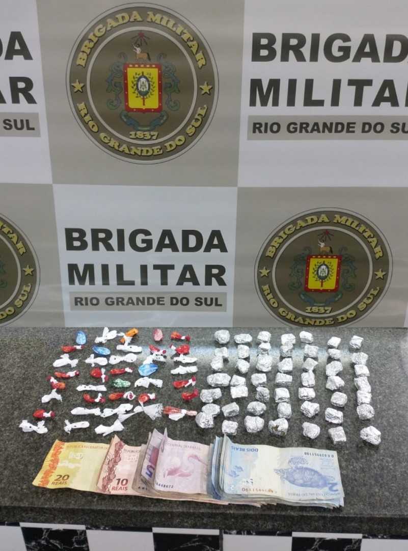 15BPM prende homem por tráfico de drogas em Canoas Brigada Militar