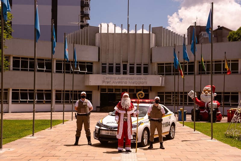 Bpm Lan A Opera O Papai Noel Brigada Militar