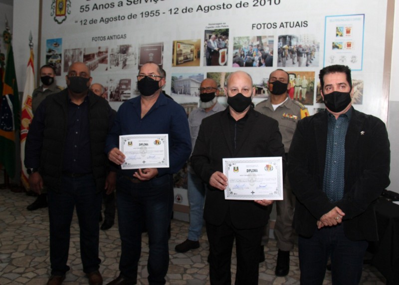 Primeiro Grupo T Tico Da Brigada Militar Comemora Anos Brigada Militar