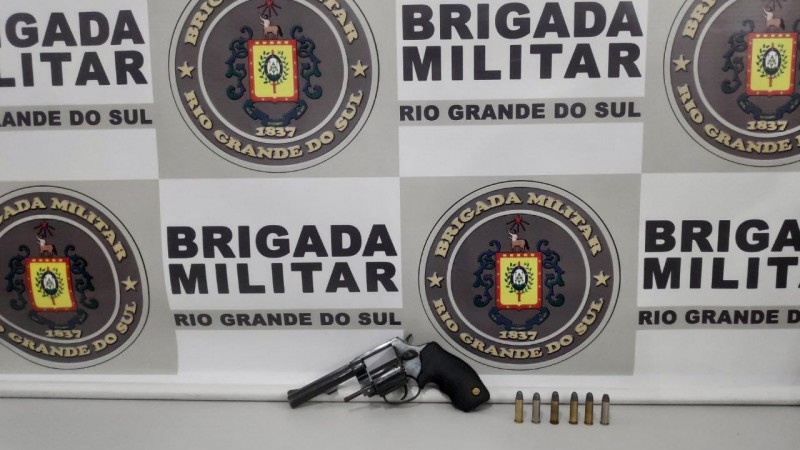 BM prende indivíduo por Posse Irregular de arma de fogo em Erechim