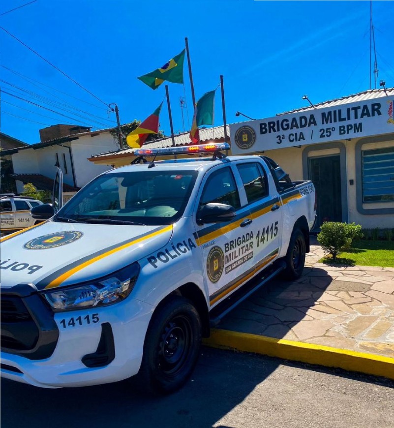 Bm De Port O E De Capela De Santana Recebem Novas Viaturas Brigada