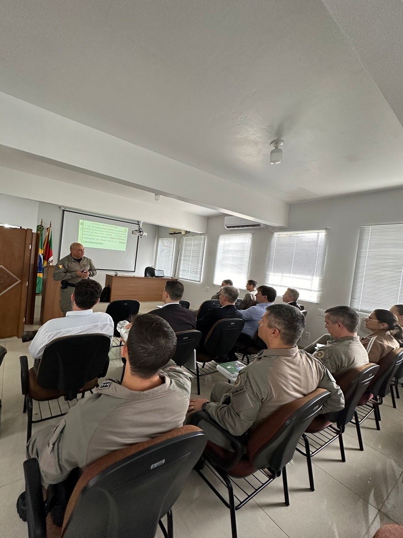 Corregedor Geral da BM ministra palestra para Promotores de Justiça da