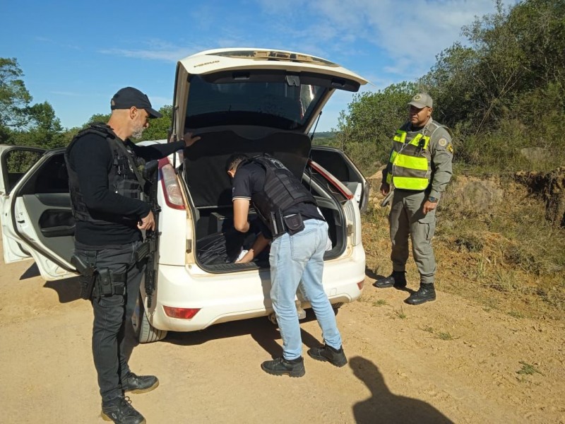 Brigada Militar E Pol Cia C Vil Em Opera O De Combate Ao Abigeato