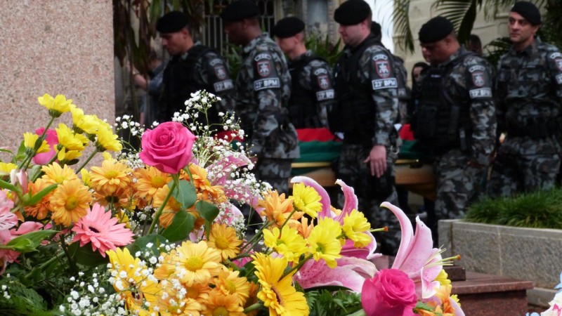 Policial Militar é homenageada em ato fúnebre após morte em ocorrência policial