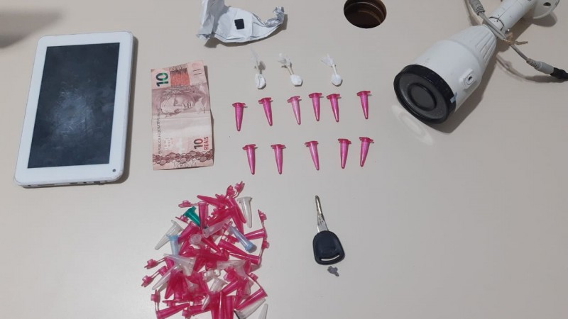 Brigada Militar de Rio Pardo prende indivíduo por tráfico de drogas