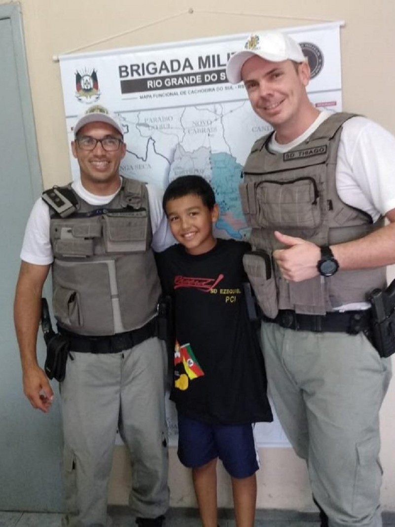 Menino que sonha em ser policial ganha surpresa da BM