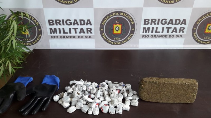 Brigada militar prende indivíduo por tráfico de drogas na linha biriva