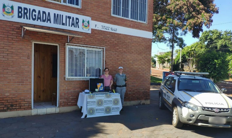 Entrega dos materiais no GPM de Bom Progresso
