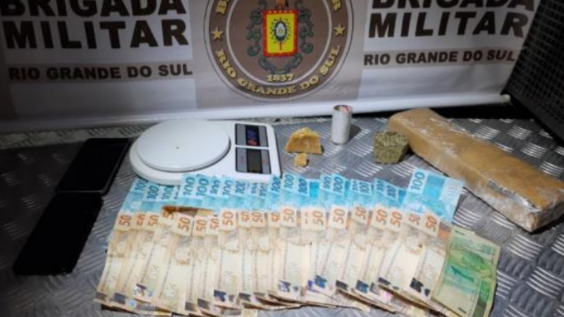 1º BPM prende homem por tráfico de drogas em Porto Alegre