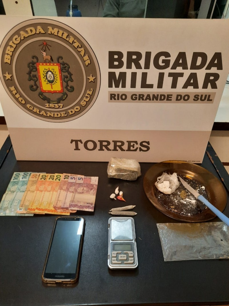 Droga apreendida em Torres
