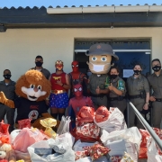 voluntarios antes das entregas