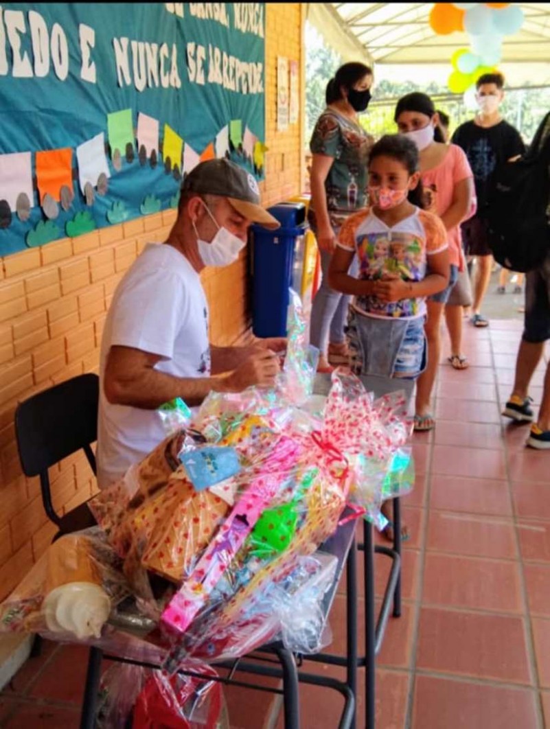 Brigada Militar entrega doações da “Ação Criança Feliz” em Santa