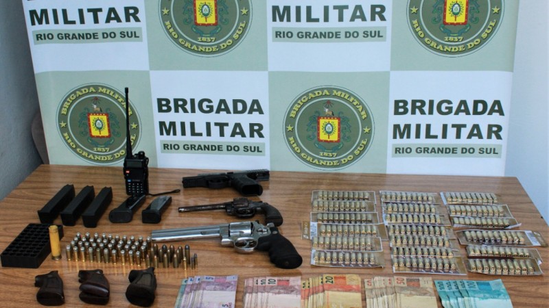 Prisão por porte ilegal de arma de fogo 06 01 2021