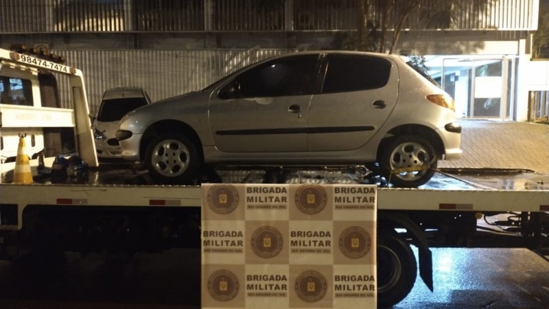 Veículo apreendido - Prisão por roubo a pedestre