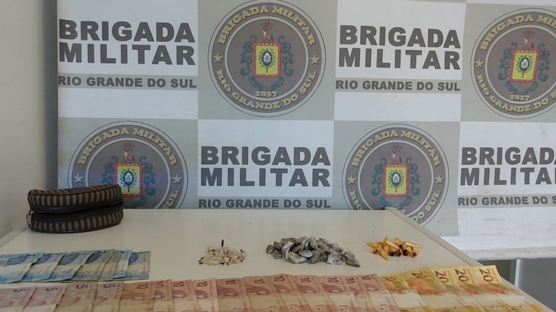 BM prende por tráfico de drogas em Viamão