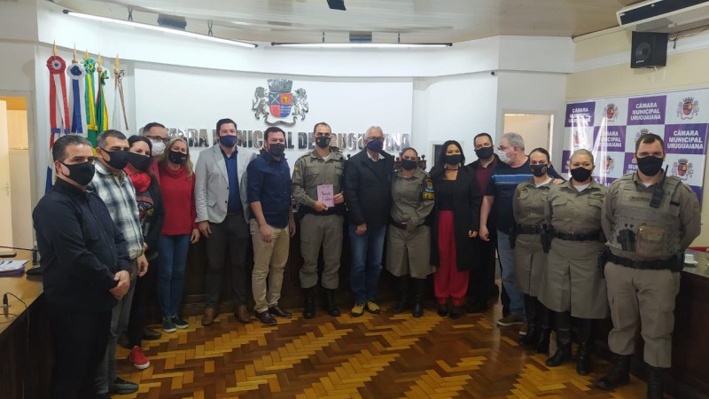 Policiais e vereadores