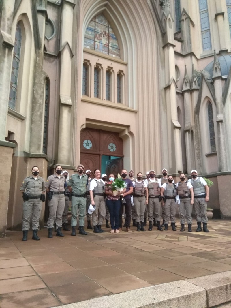 Brigada Militar de Santa Cruz do Sul presta homenagem a Soldado Marciele