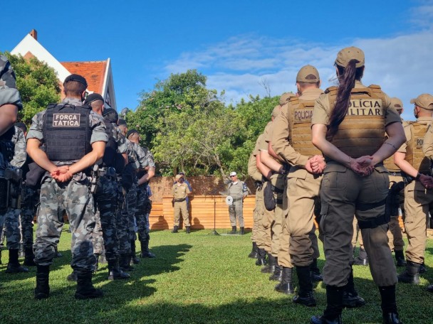 O Comandante do Comando Regional de Policiamento Ostensivo do Litoral (CRPO-Litoral),  Coronel Leandro Oliveira da Luz, discursou sobre a importncia da integrao das Polcias Militares.