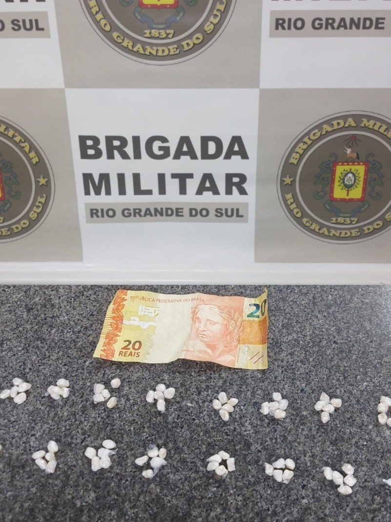 Exposição de drogas apreendidas em Canoas