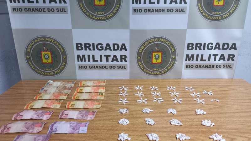 Preso um casal por tráfico de drogas em Canoas