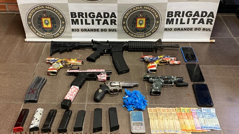 Brigada Militar Apreende Seis Armas De Fogo E Drogas Na Zona Sul De Porto Alegre Brigada Militar