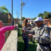 Tenente Coronel Flores em ação no bairro São Jorge, em Guaíba