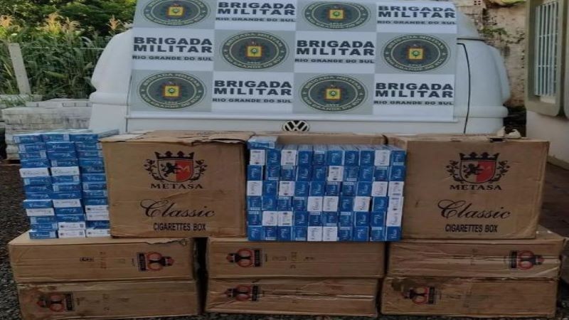Brigada Militar apreende carga de cigarros contrabandeados em Crissiumal