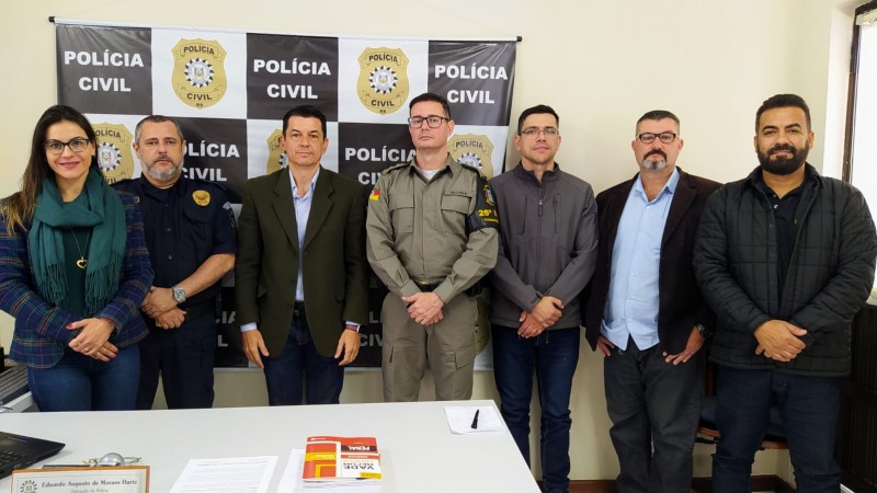 Reunião com integrantes da segurança pública de são leopoldo (2)