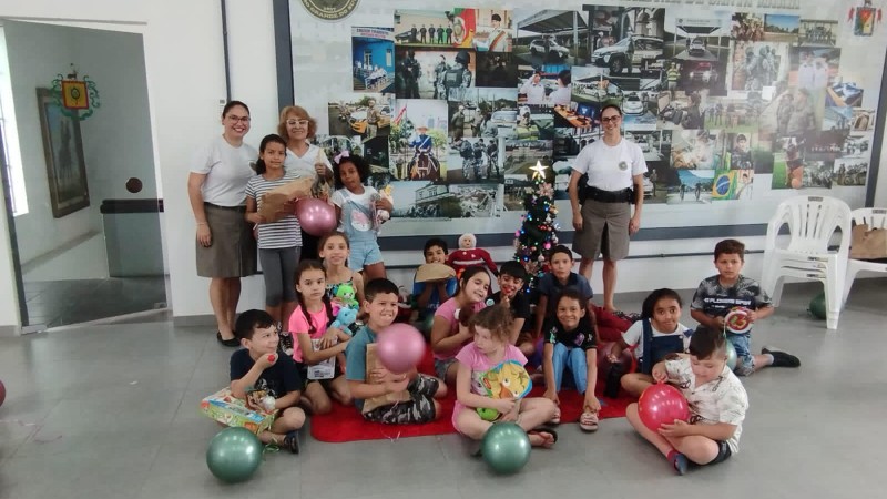 1º RPMon recebe visita de alunos da escola Augusto Ruschi.