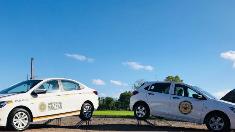 Na cidade de Venâncio Aires, o Conselho Pró-Segurança Pública (Consepro), realizou a entrega de dois veículos novos que serão no policiamento ostensivo.