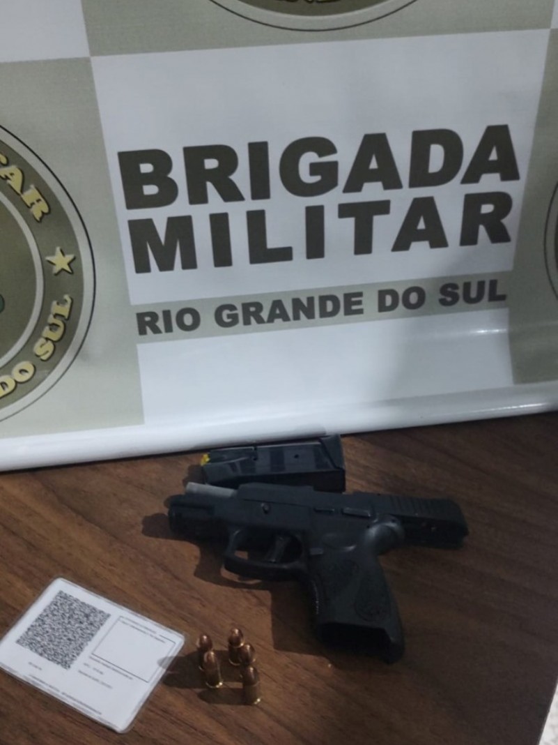 Materialidade de prisão de porte ilegal de arma de fogo.