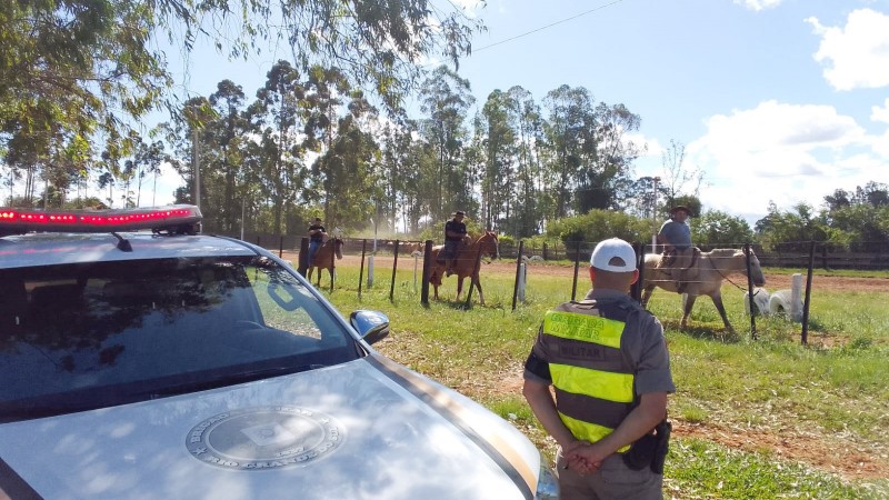 25º BPM REALIZA POLICIAMENTO EM ÁREA RURAL (4)