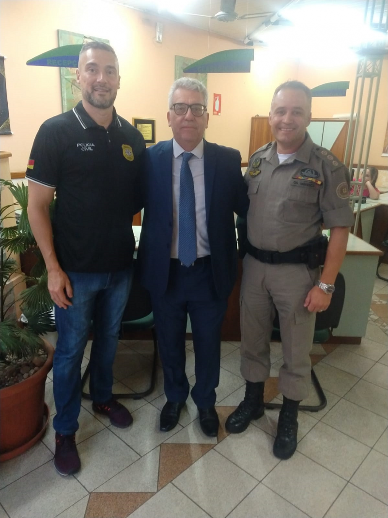 Comandante Regional realiza visita à Delegado de Cachoeira do Sul